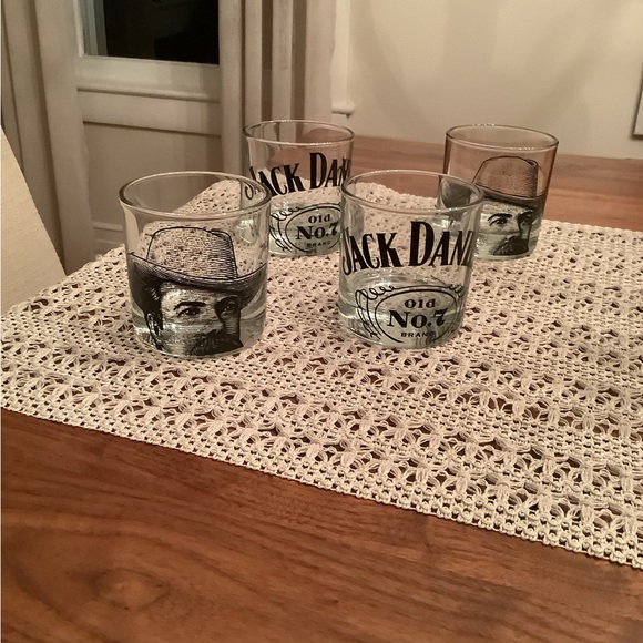 Vintage new set of 4 Jack Daniels low ball glasses - Picture 2 of 7
